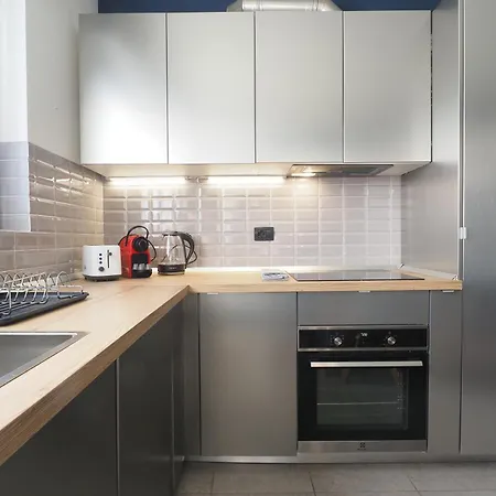 Center - Modern Flat With Free Parking And Wifi - A Bergamo