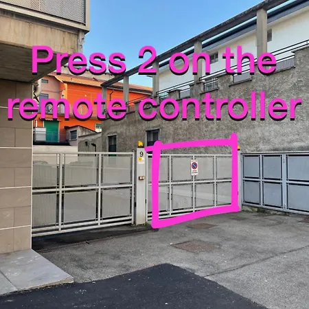 Center - Modern Flat With Free Parking And Wifi - A Apartment *