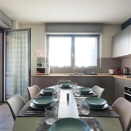 Center - Modern Flat With Free Parking And Wifi - A Bergamo