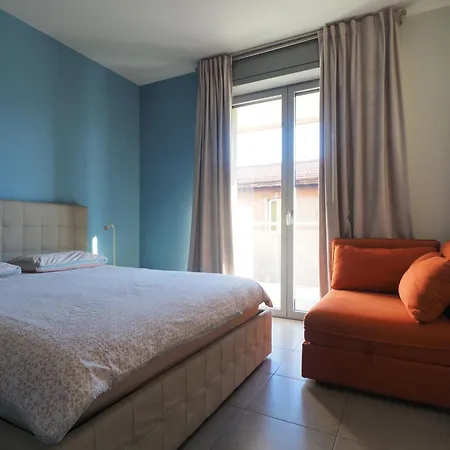 Center - Modern Flat With Free Parking And Wifi - A