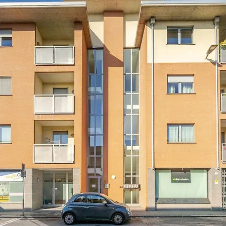 Apartament Center - Modern Flat With Free Parking And Wifi - A