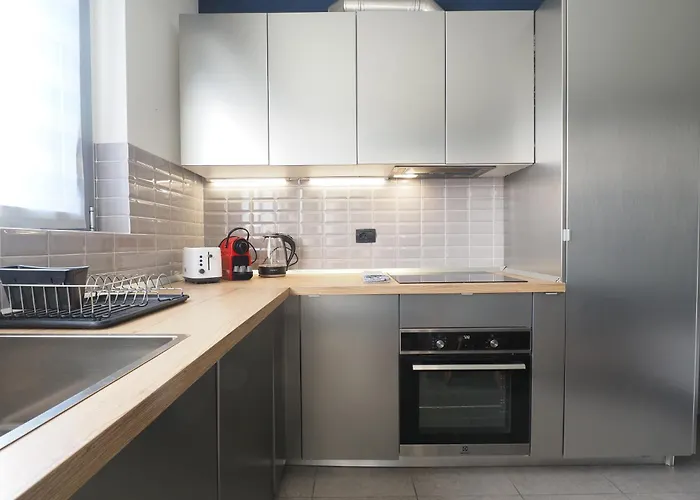 Center - Modern Flat With Free Parking And Wifi - A Μπέργκαμο